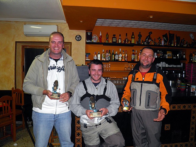 Campeonato Provincial de Salmónidos Lance, que ganó Sergio Barroso. La Aliseda de Tormes. 21 y 22 de abril. Foto: Luis Trujillo.