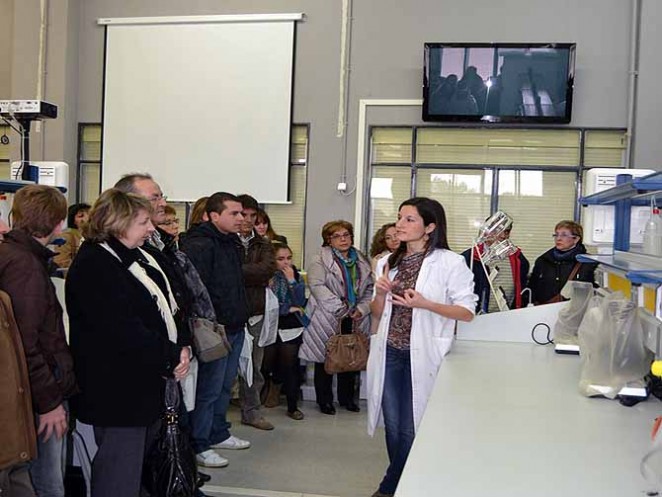 La UCAV y la Asociación de Amigos de la UCAV han celebrado un acto con padres y alumnos que han iniciado este curso sus estudios universitarios con el fin de que conozcan las instalaciones. 10 noviembre 2012.