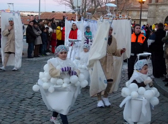 Carnaval de Ávila. Segundo premio individual. Carlos Sánchez Martín: 'Contra la suciedad, agua y jabón'.