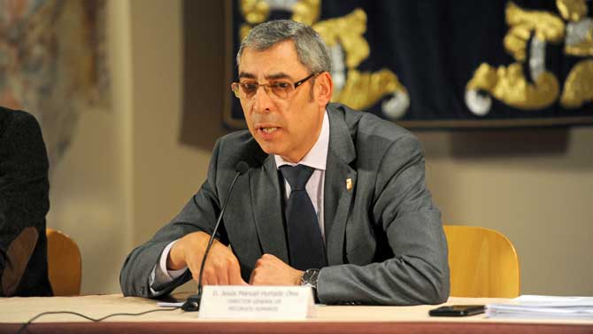 El director general de Recursos Humanos presenta las oposiciones en Castilla y León.