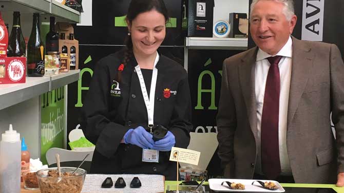 Cocina en vivo en la edición anterior de Madrid Fusión.