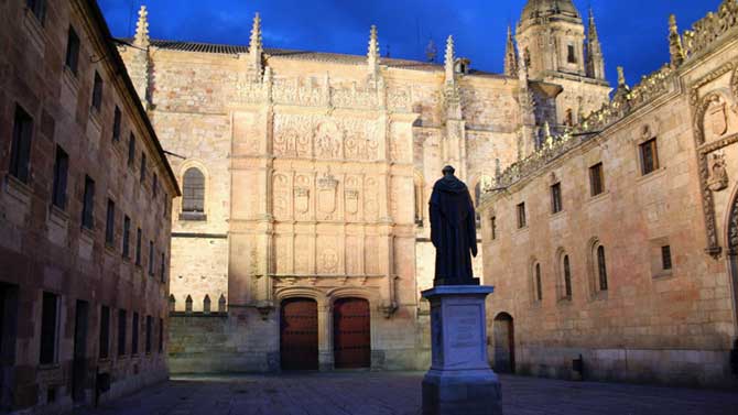 Fachada de la Universidad de Salamanca.