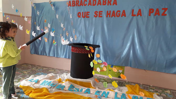 Día de la Paz en el  Colegio Sagrada Familia.