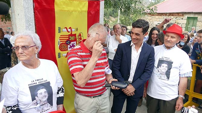 Javier Fernández, durante el homenaje de Navalacruz en agosto de 2015.