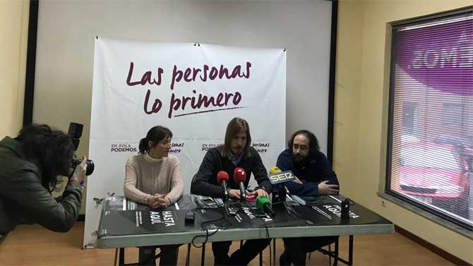 Miriam Martín, Pablo Fernández y Óscar Jiménez.