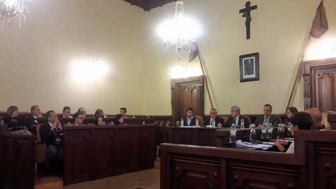 Pleno de enero en el Ayuntamiento de Ávila.