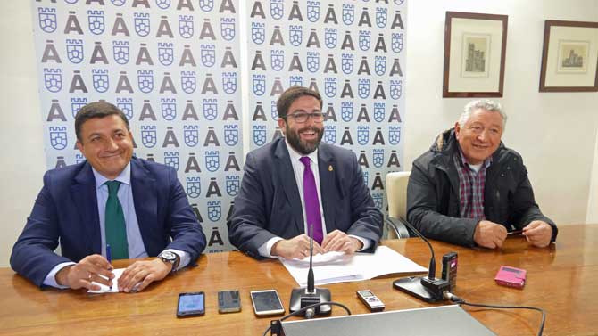 Carlos García, jesús Manuel Sánchez Cabrera y Ángel Jiménez.