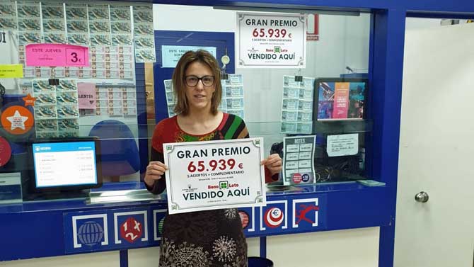 Premio de segunda categoría del Bonoloto en la administración 7 de Ávila.