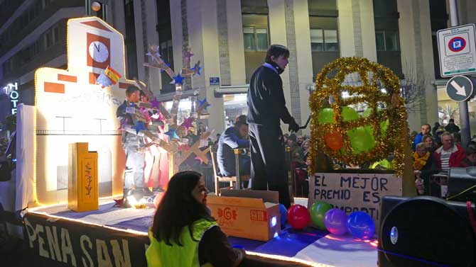 Carroza de la Asociación San Esteban ganadora del concurso en 2019.