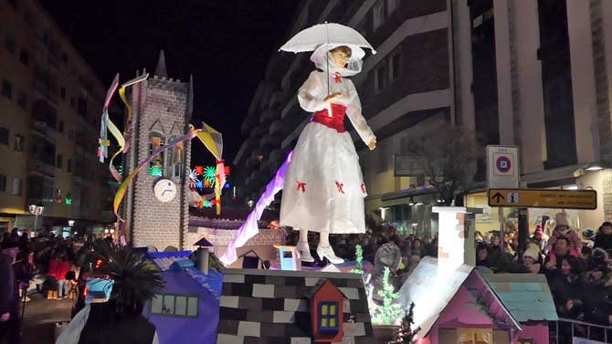 'El regreso de Mary Poppins', de Abula Gym.