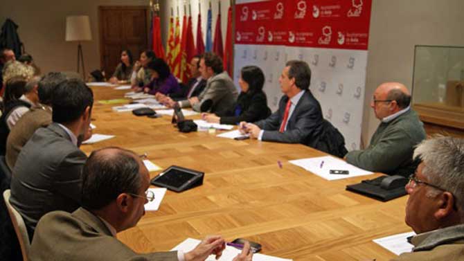 Reunión de la Mesa de Comercio en 2012.