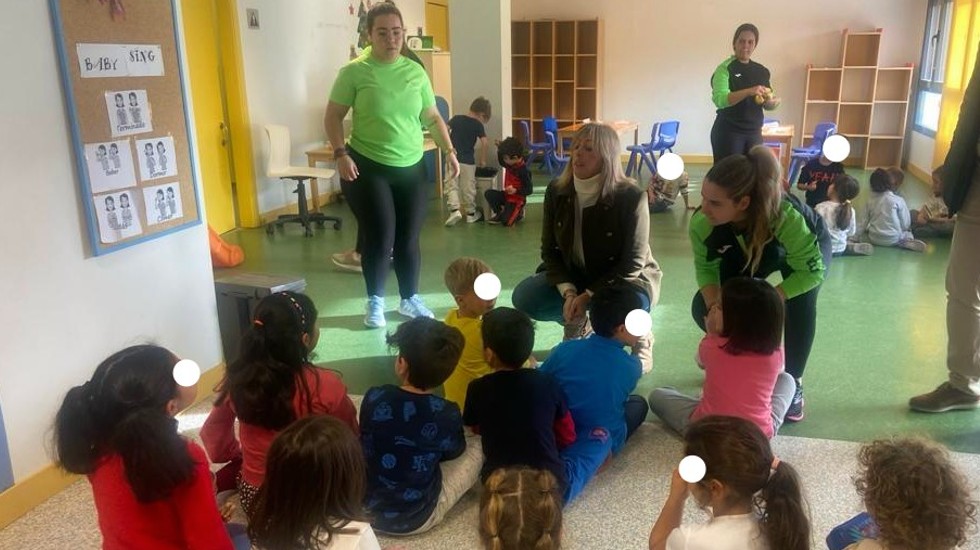 Actividades de animación en el Centrol Vicente Ferrer.