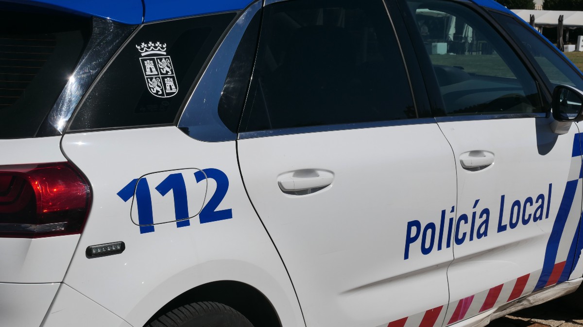 Vehículo patrulla de la Policía Local.