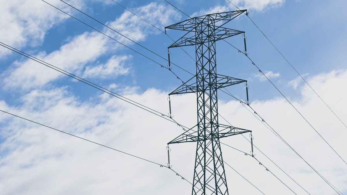 Imagen de archivo de una línea eléctrica.