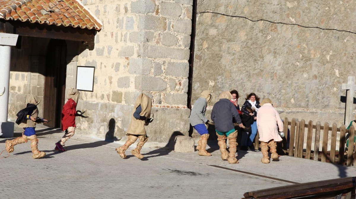 Las toras en las calles de El Fresno.