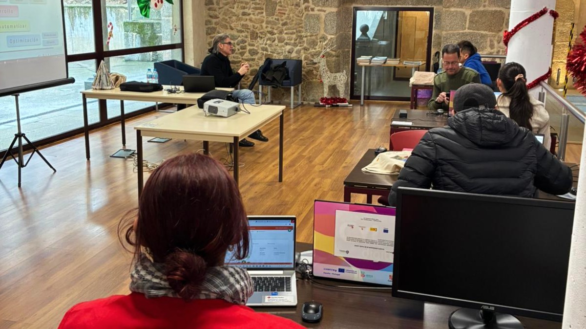 Talleres der Cruz Roja en Piedrah&iacute;ta.