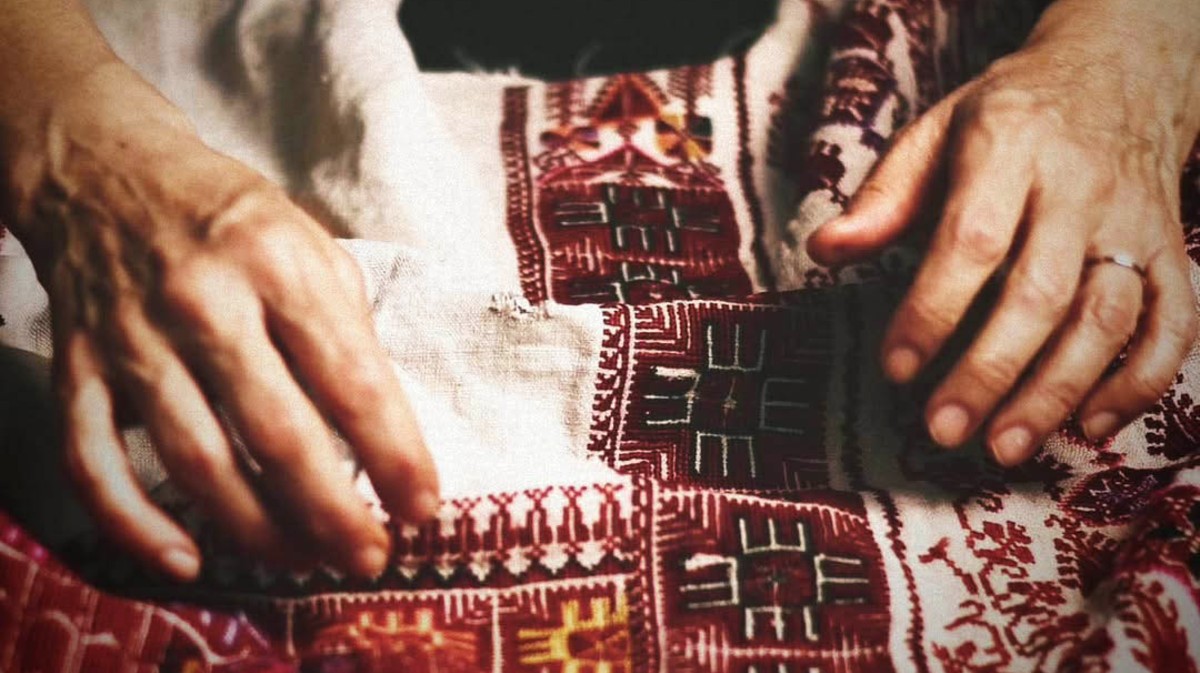 Detalle del bordado tradicional palestino de Hanoon.