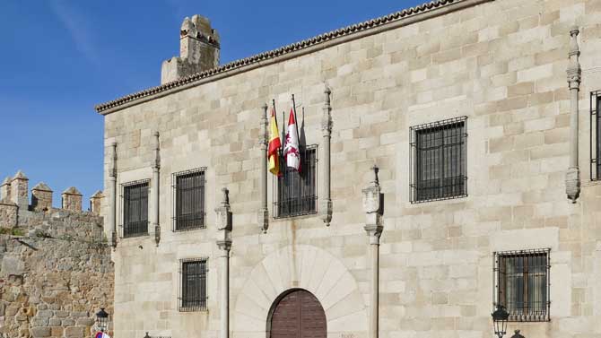 Audiencia Provincial de &Aacute;vila.
