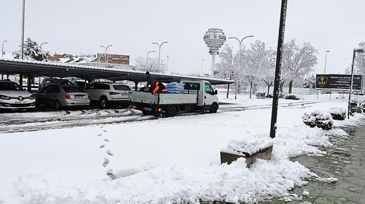 Nevada en &Aacute;vila en la ma&ntilde;ana del s&aacute;bado.