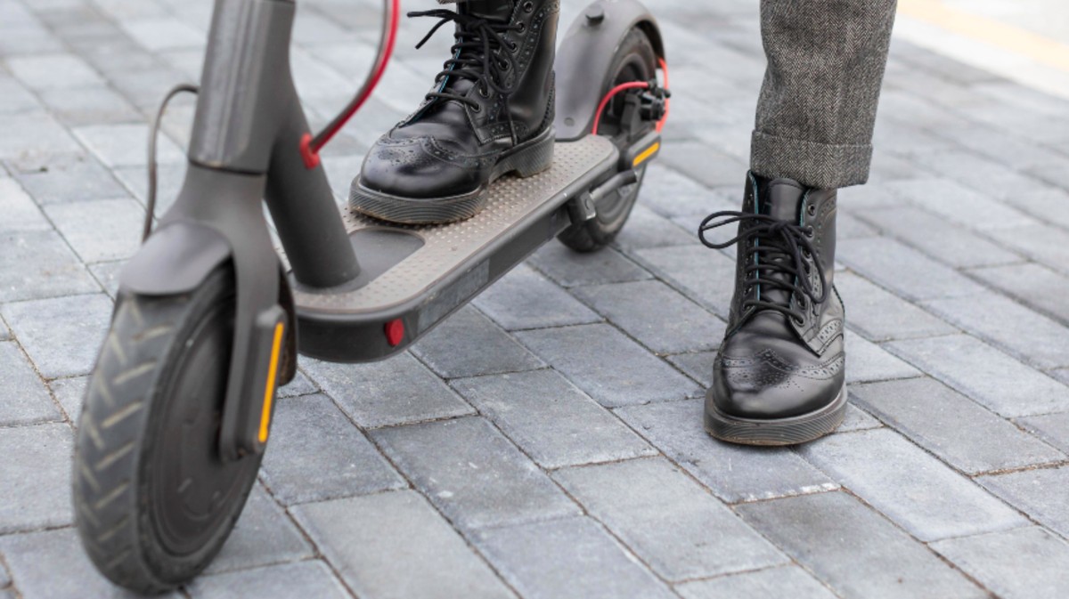 Imagen de archivo de un patinete el&eacute;ctrico.