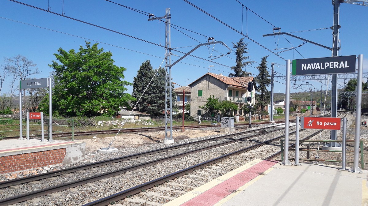 Estaci&oacute;n de ferrocarril de Navalperal de Pinares.