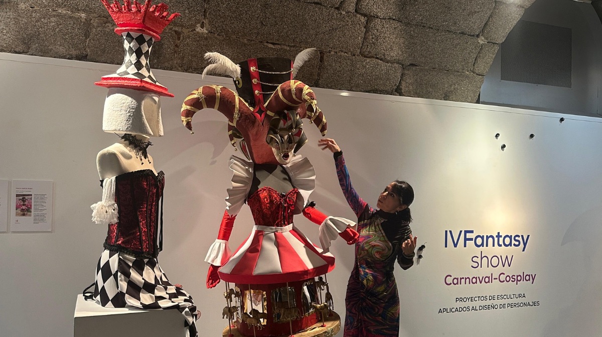 Exposici&oacute;n &lsquo;Fantasy Show. IV Carnaval-Cosplay&rsquo; en el palacio de los Serrano.