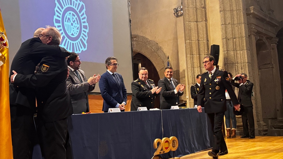 Agentes de Polic&iacute;a Nacional condecorados