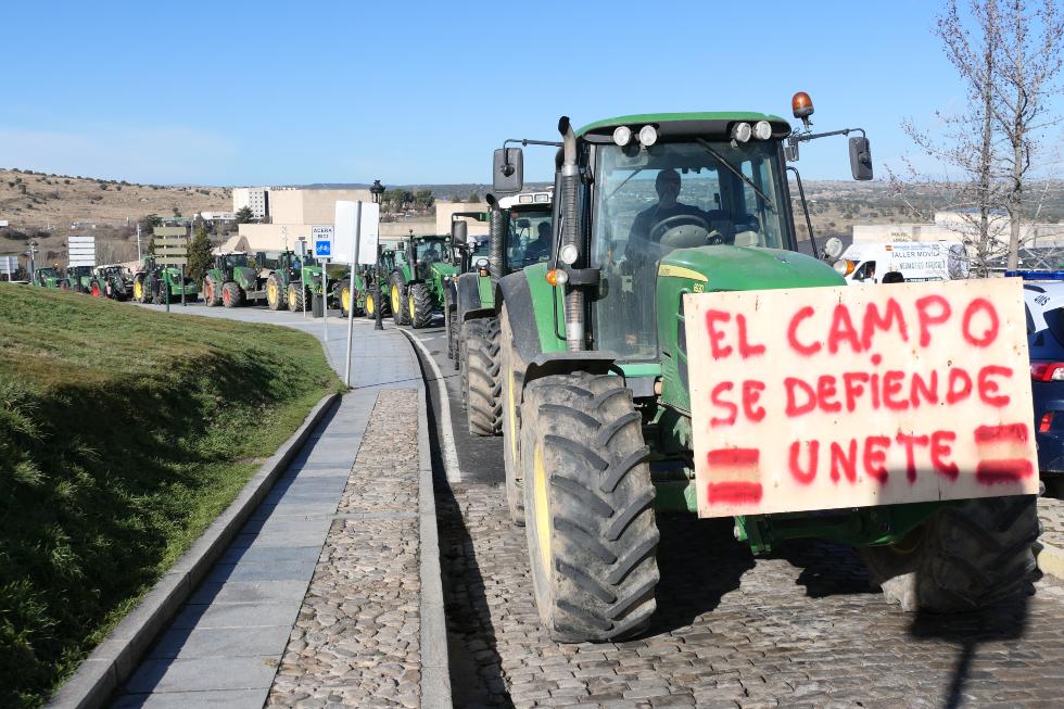 Pancartas de la tractorada de &Aacute;vila.