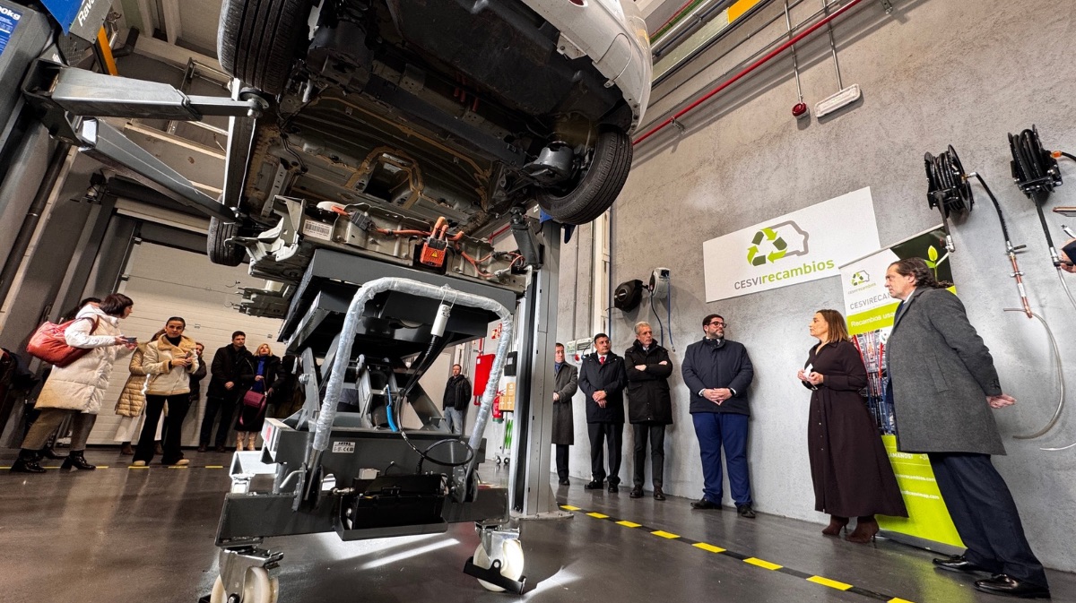 Inauguraci&oacute;n del nuevo m&oacute;dulo de desmontaje de veh&iacute;culos el&eacute;ctricos de Cesvimap