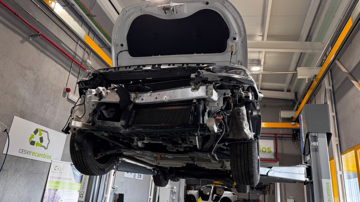 Inauguraci&oacute;n del nuevo m&oacute;dulo de desmontaje de veh&iacute;culos el&eacute;ctricos de Cesvimap