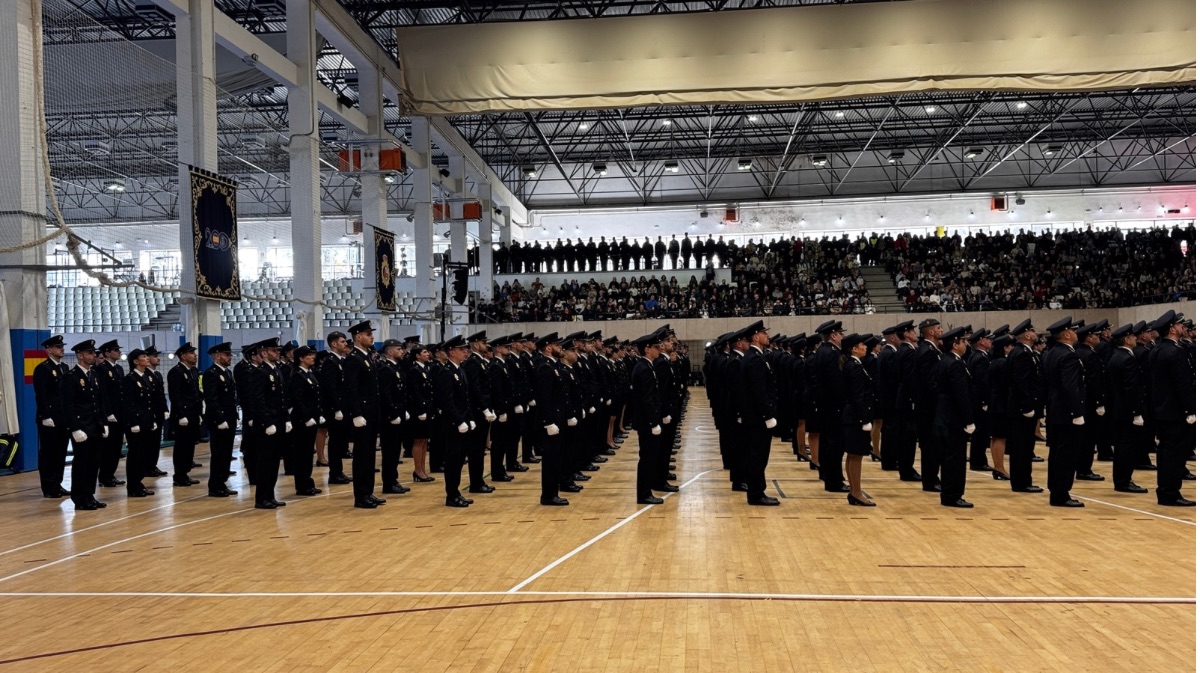 Jura de la XXXIV promoci&oacute;n de oficiales de la Polic&iacute;a Nacional