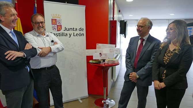 Curso del consejero de Educación en el CFIE de Ávila.