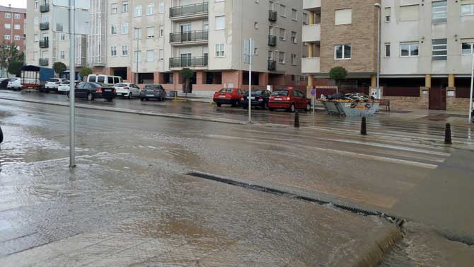 Imagen de archivo de inundaciónes en la calle Rodríguez Sahagún.