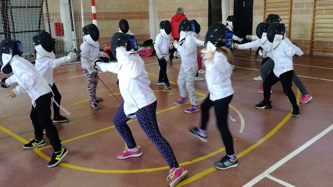 Esgrima en los Juegos Escolares.
