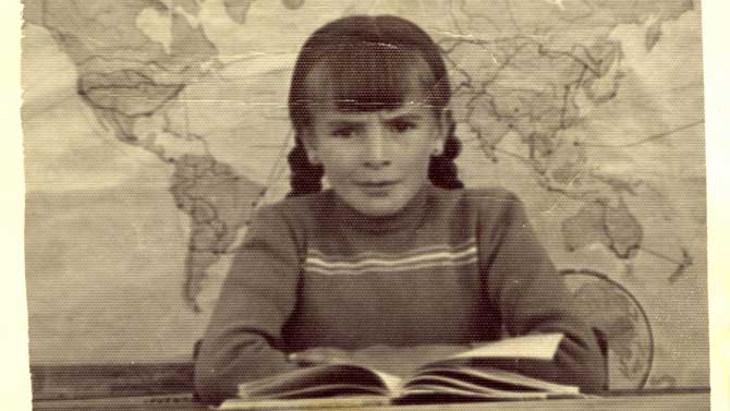 Nieves Álvarez en una imagen de su infancia.