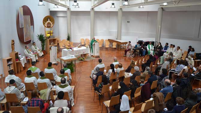 Celebración del décimo aniversario de la Universidad de la Mística.
