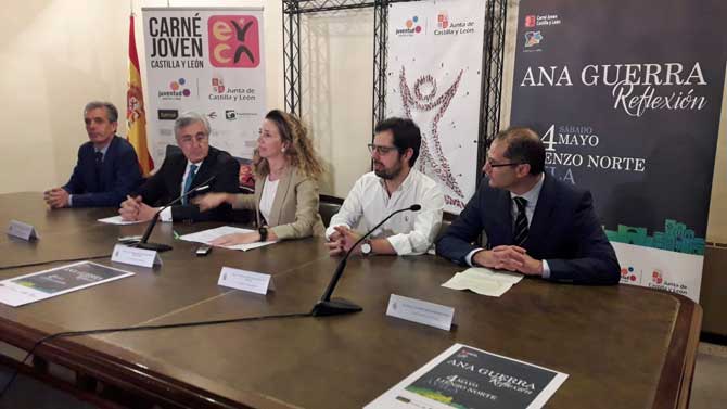 Alicia García en la presentación del concierto de Ana Guerra del Carné Joven.