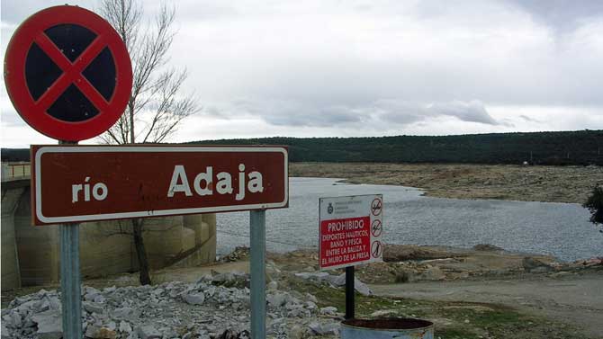 Embalse de Las Cogotas.