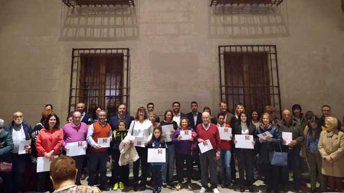 Entrega de premios del concurso de comercio de Navidad.