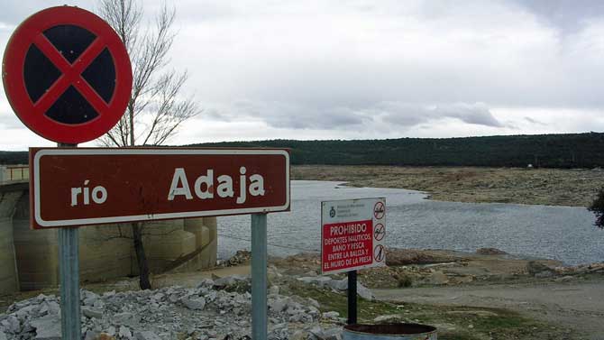 Embalse de Las Cogotas.