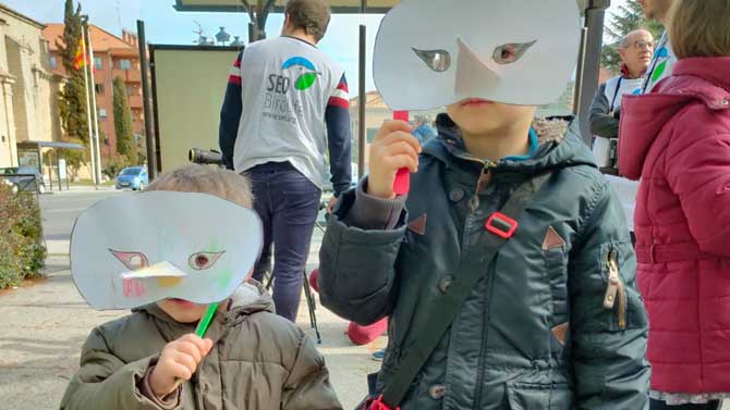 Observación y actividades en torno a la cigüeña en Ávila.