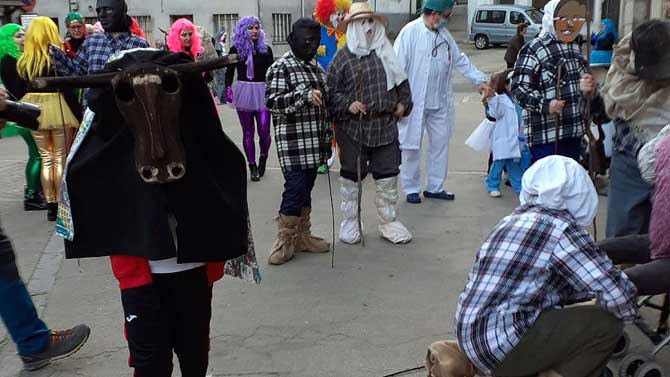 Los morrangos, la nanita y la vaquilla vuelven a El Hornillo.