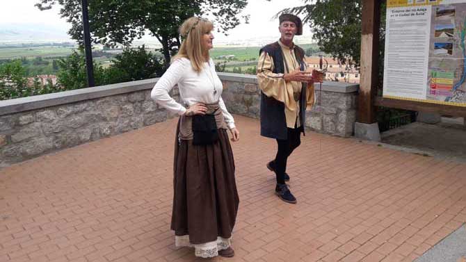 Imagen de archivo de una visita turística teatralizada.