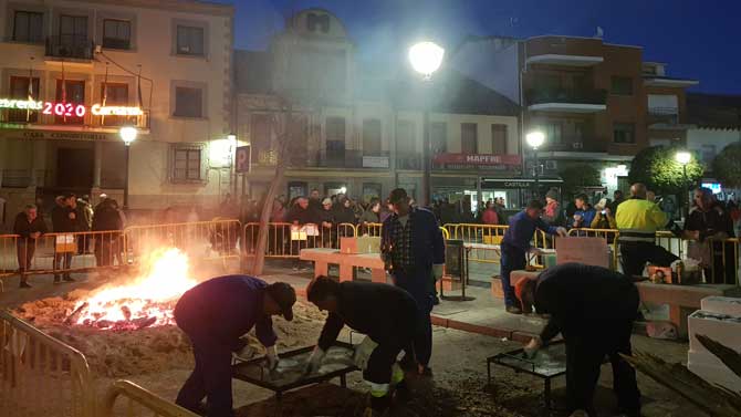 Entierro de la sardina y sardinada en Cebreros.