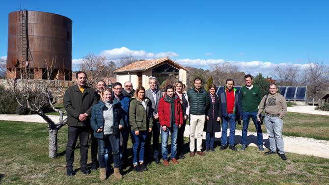 Asistentes a la reunión en la Reserva del Valle de Iruelas.