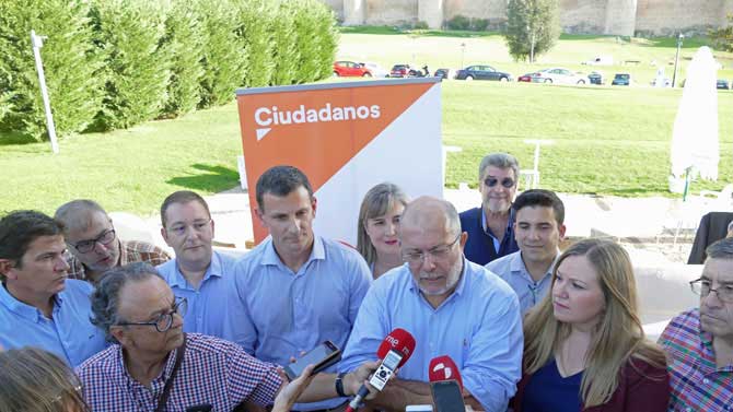 Imagen de archivo de una visita de Igea a Ávila.