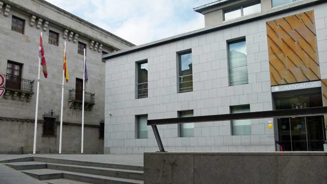 Edificio de los juzgados en la calle Vallespín.