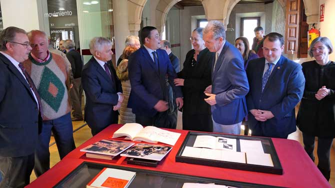 Presentación de un facsímil de Rodríguez Almeida en el Colegio de Arquitectos.