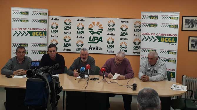 Presentaci&oacute;n de las movilizaciones agrarias por parte de UPA y UCCL.