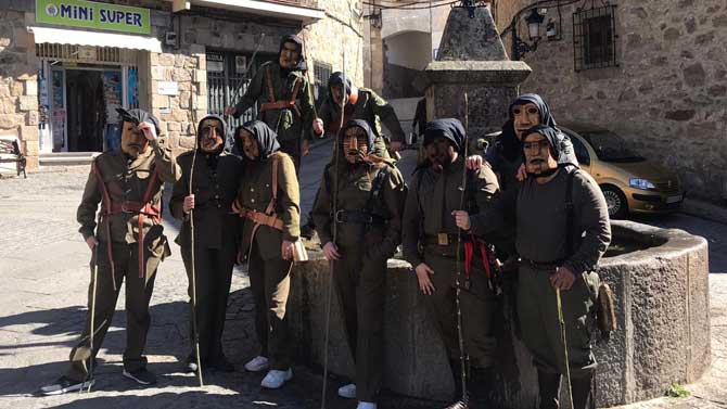 Machurreros de Pedro Bernardo el sábado de Carnaval.